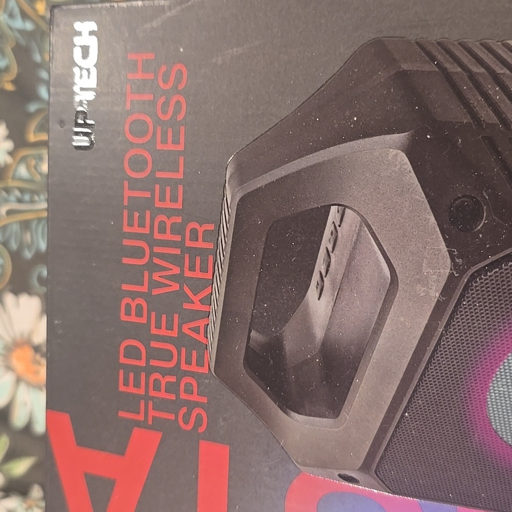 New Up-Tech LED Bluetooth Speaker Wireless - Picture 2 of 2